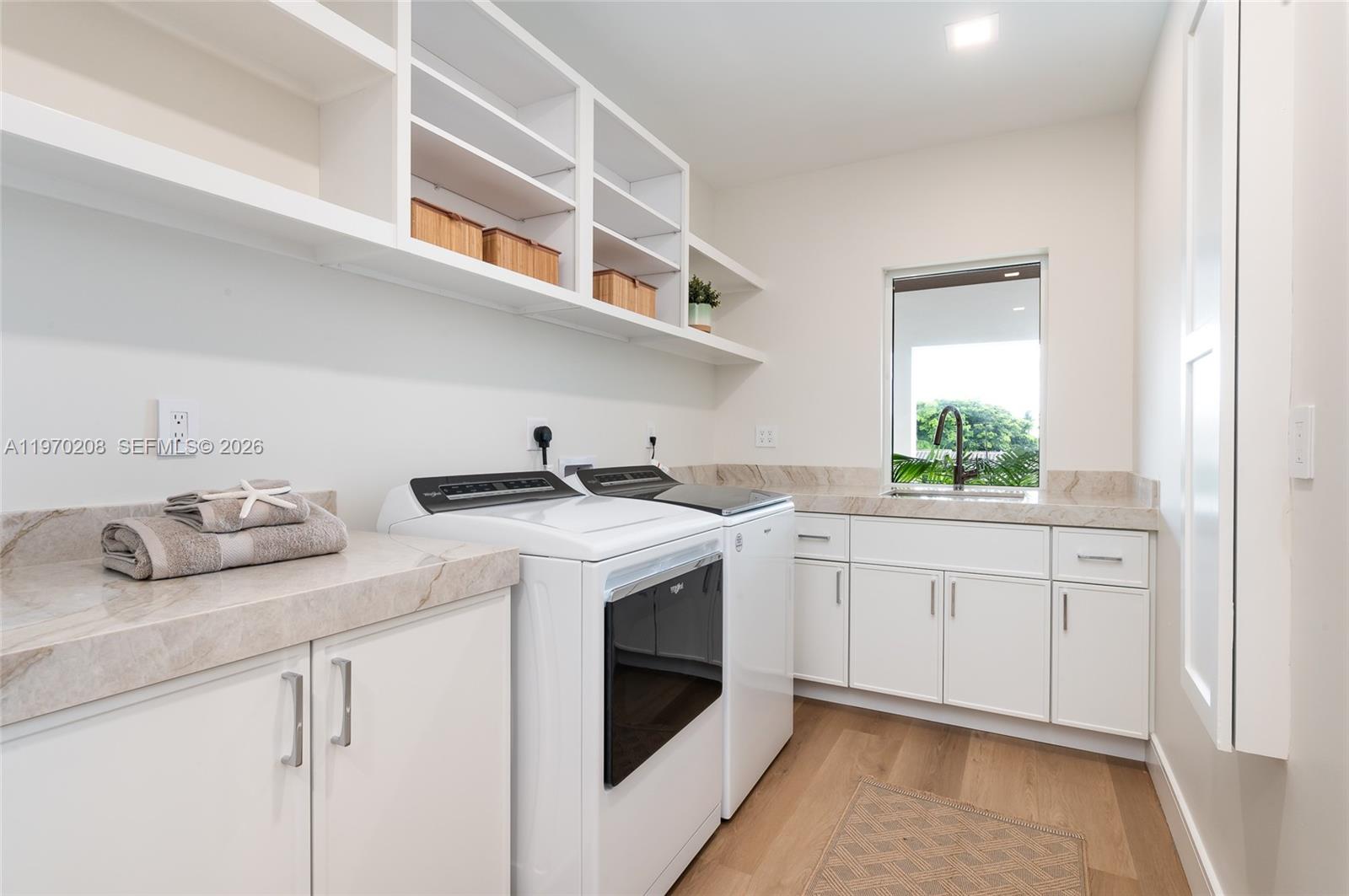 3740 NE 29th Ave Lighthouse Point, FL 33064