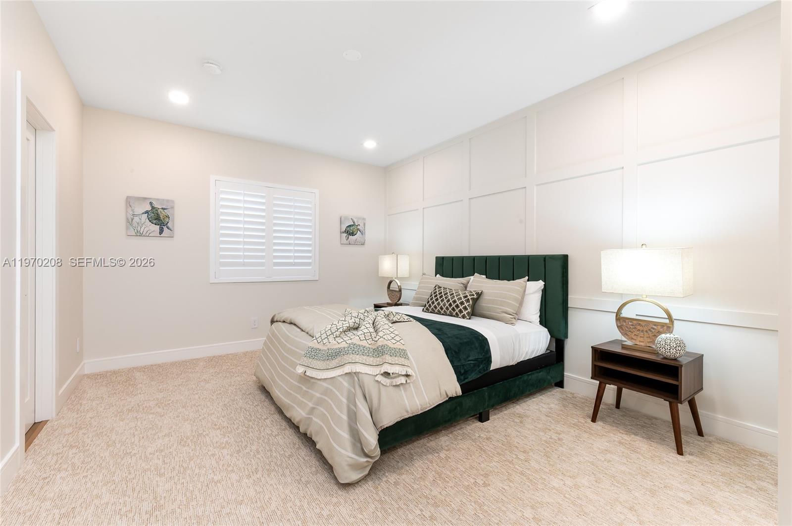 3740 NE 29th Ave Lighthouse Point, FL 33064