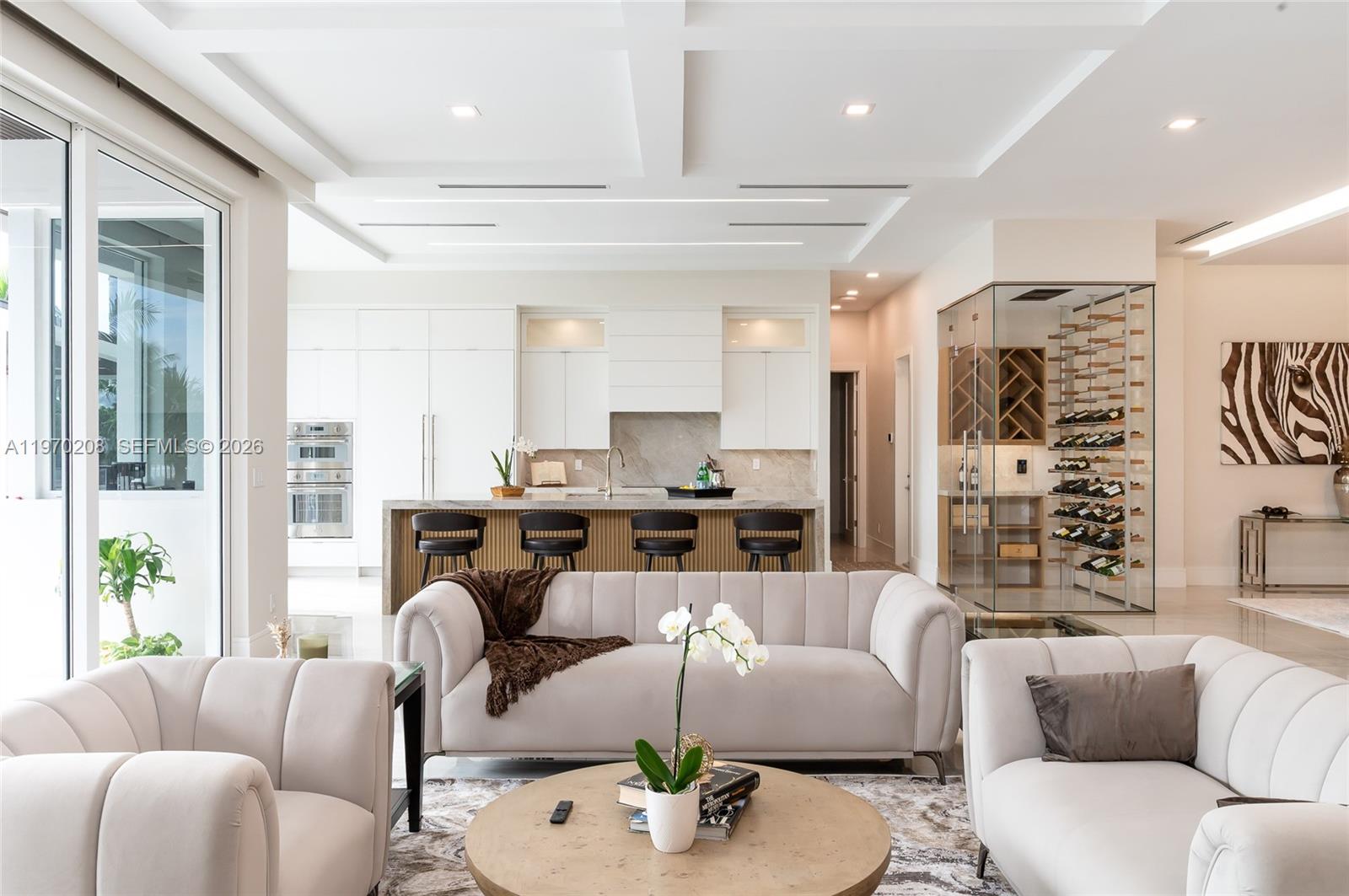 3740 NE 29th Ave Lighthouse Point, FL 33064