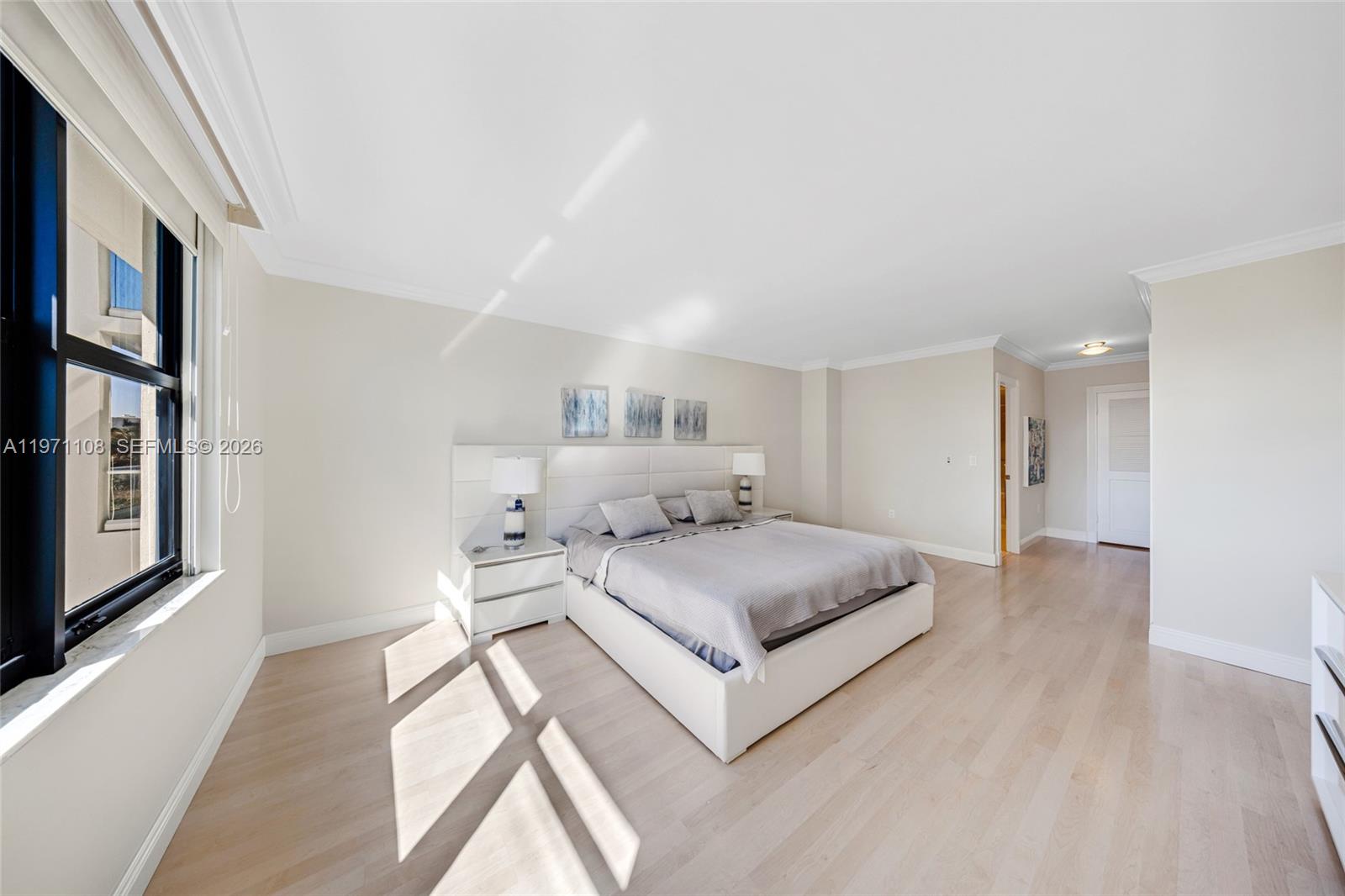 9801 Collins Ave #5S Bal Harbour, FL 33154