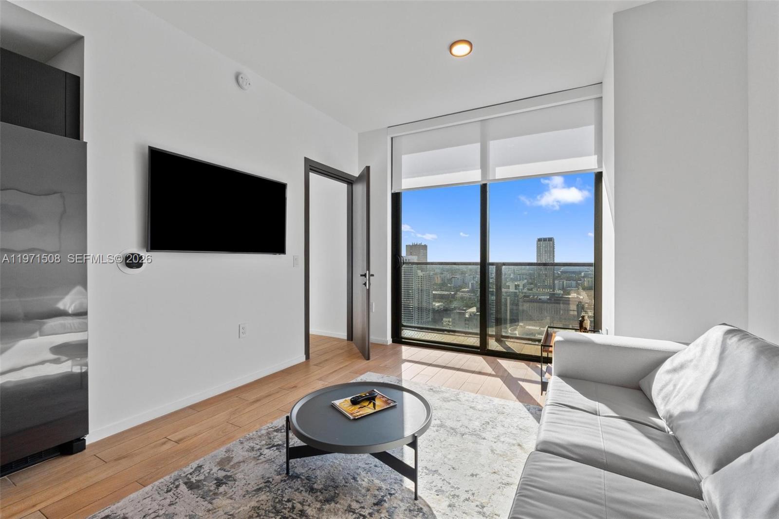 398 NE 5th St #3218 Miami, FL 33132