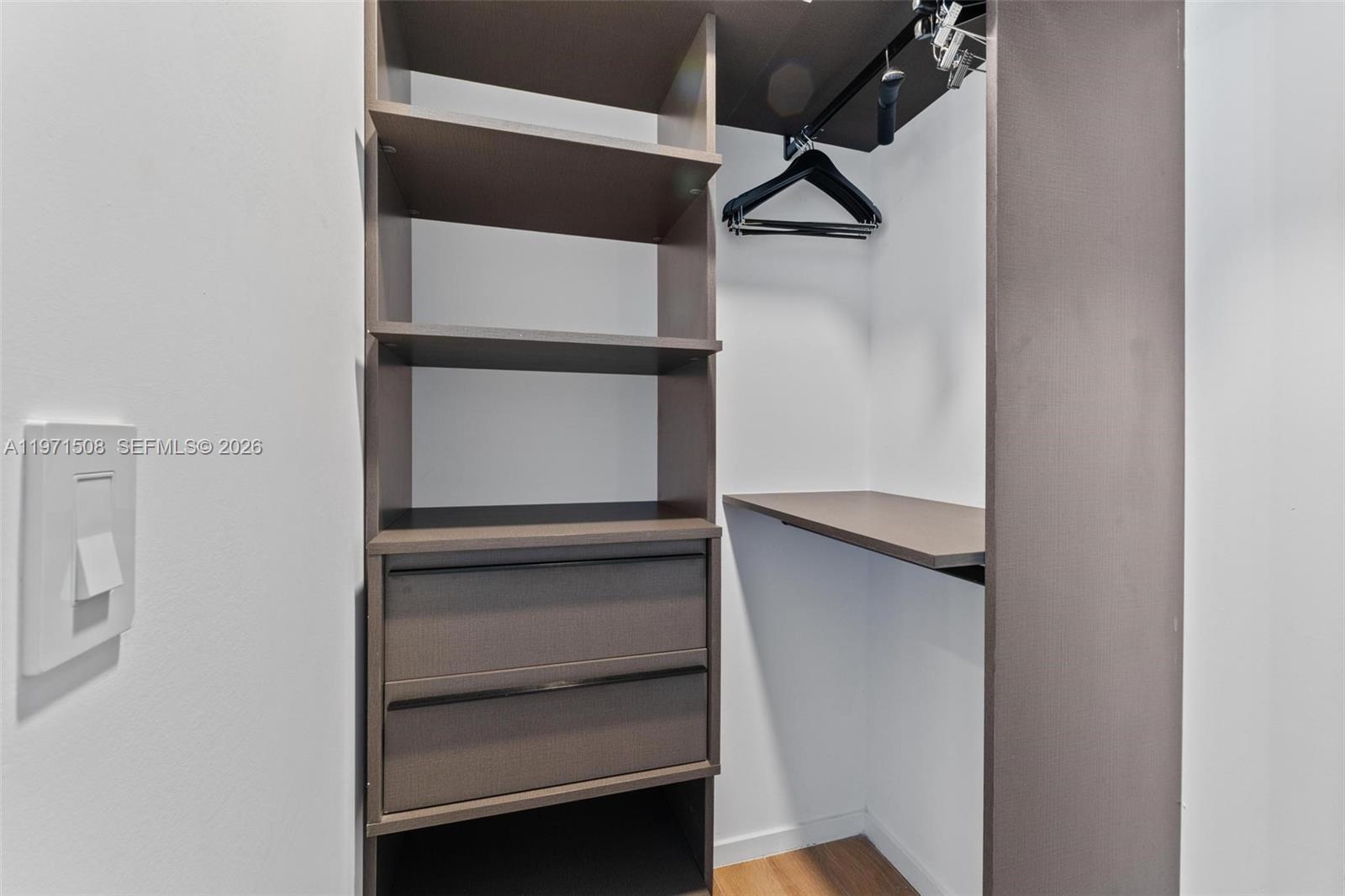 398 NE 5th St #3218 Miami, FL 33132