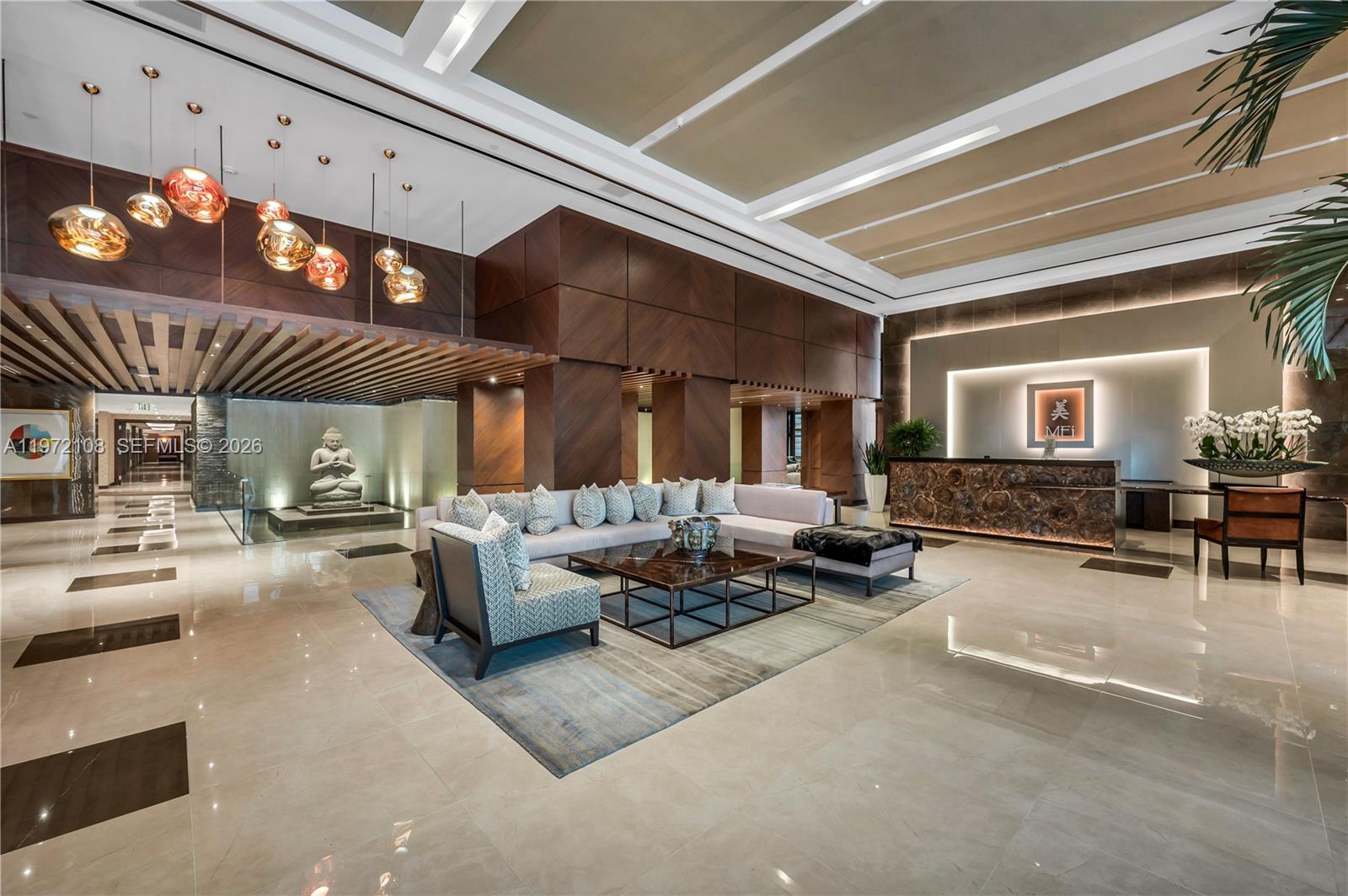 5875 Collins Ave #1004 Miami Beach, FL 33140