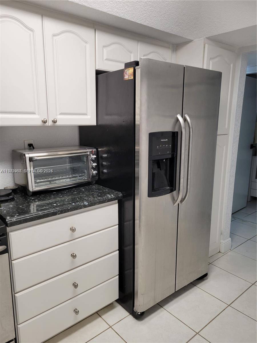 2655 Collins Ave #1404 Miami Beach, FL 33140