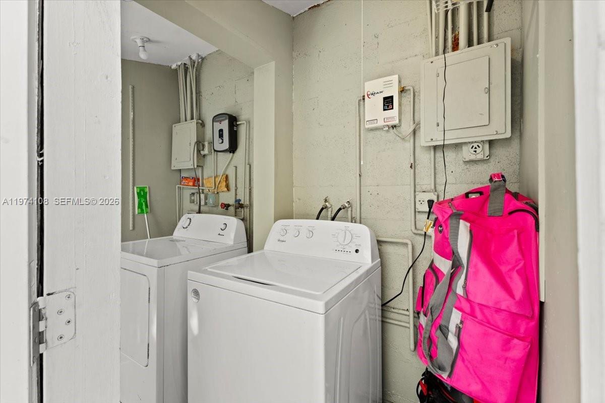 620 SW 10th St Fort Lauderdale, FL 33315