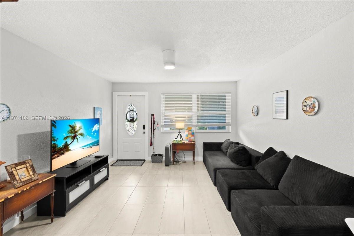 620 SW 10th St Fort Lauderdale, FL 33315