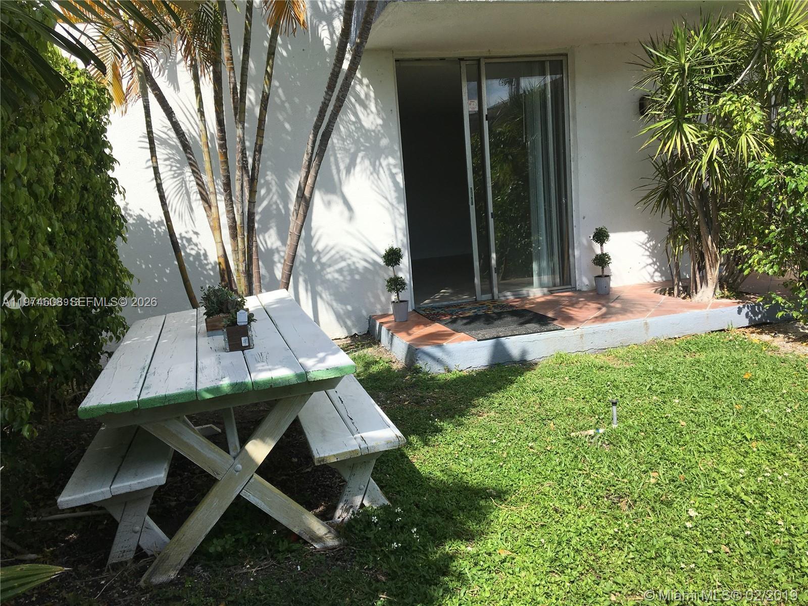 1801 S Treasure Dr #124