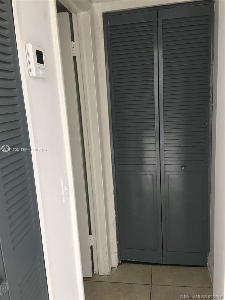 1801 S Treasure Dr #124 North Bay Village, FL 33141