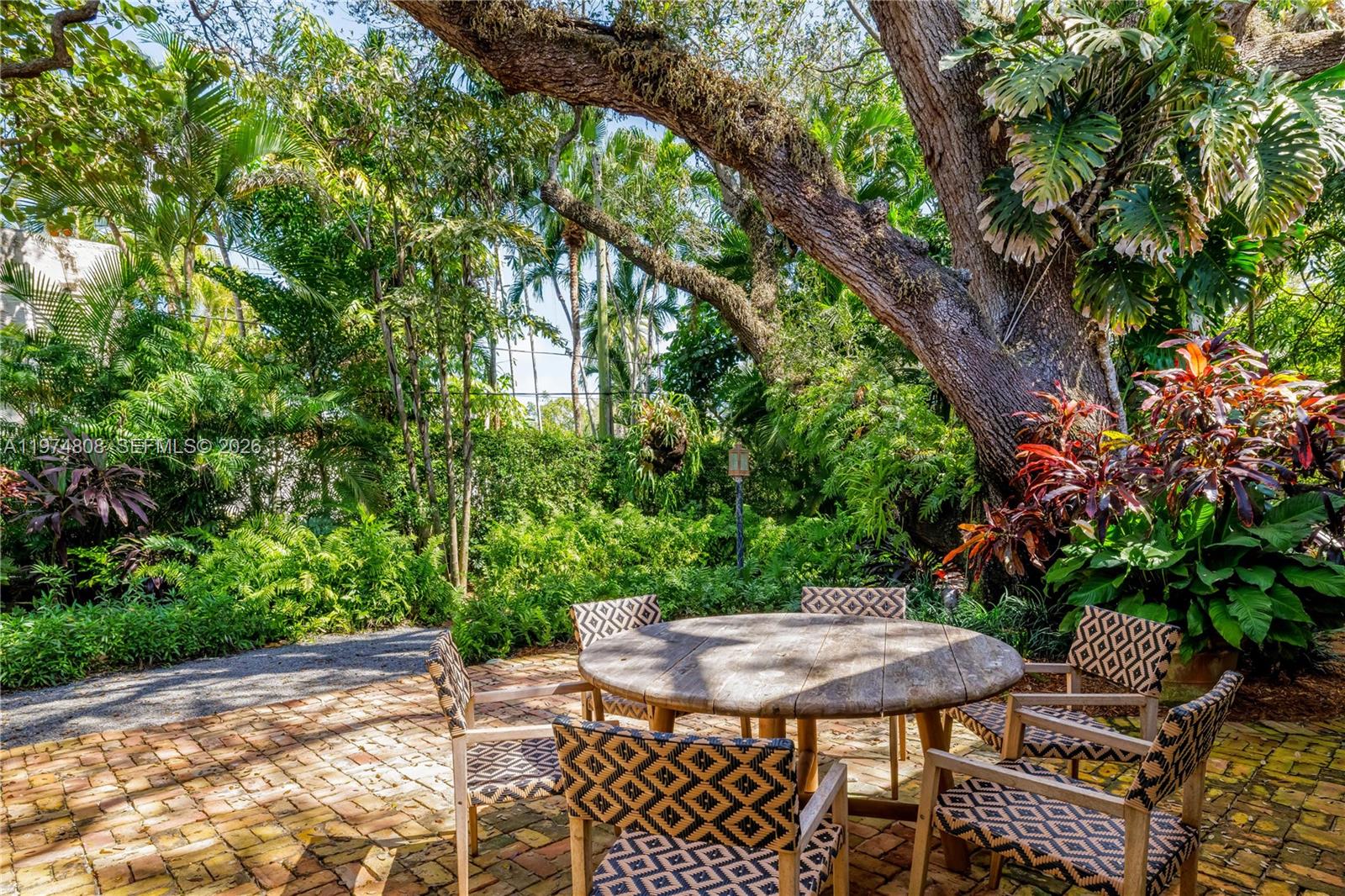 935 Escobar Ave Coral Gables, FL 33134