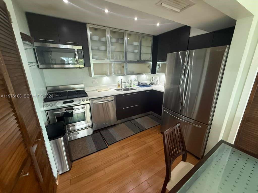 2201 Brickell Ave #98 Miami, FL 33129