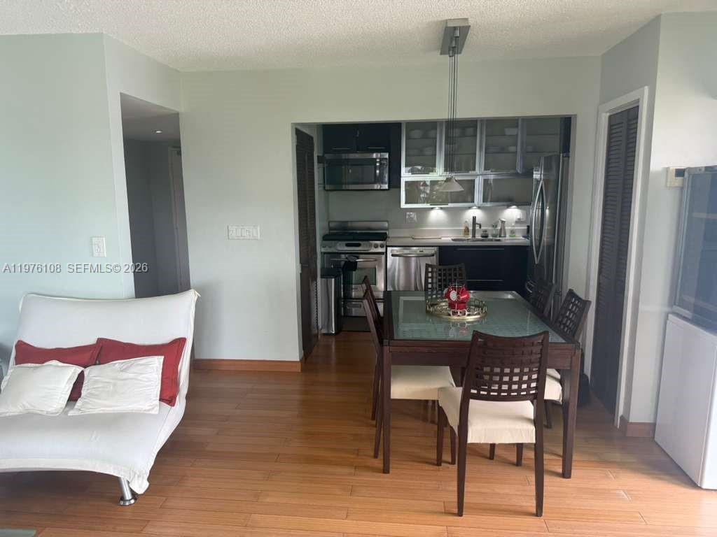 2201 Brickell Ave #98 Miami, FL 33129