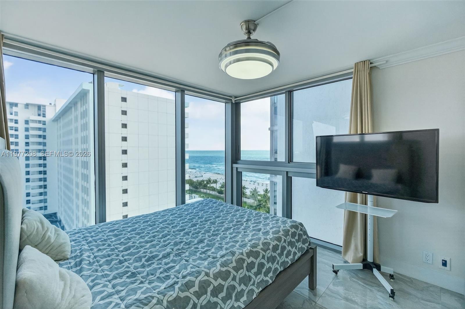 2655 Collins Ave #1407 Miami Beach, FL 33140