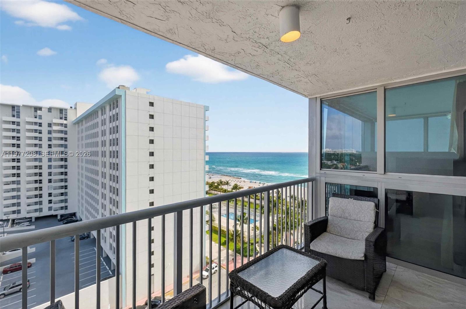 2655 Collins Ave #1407 Miami Beach, FL 33140