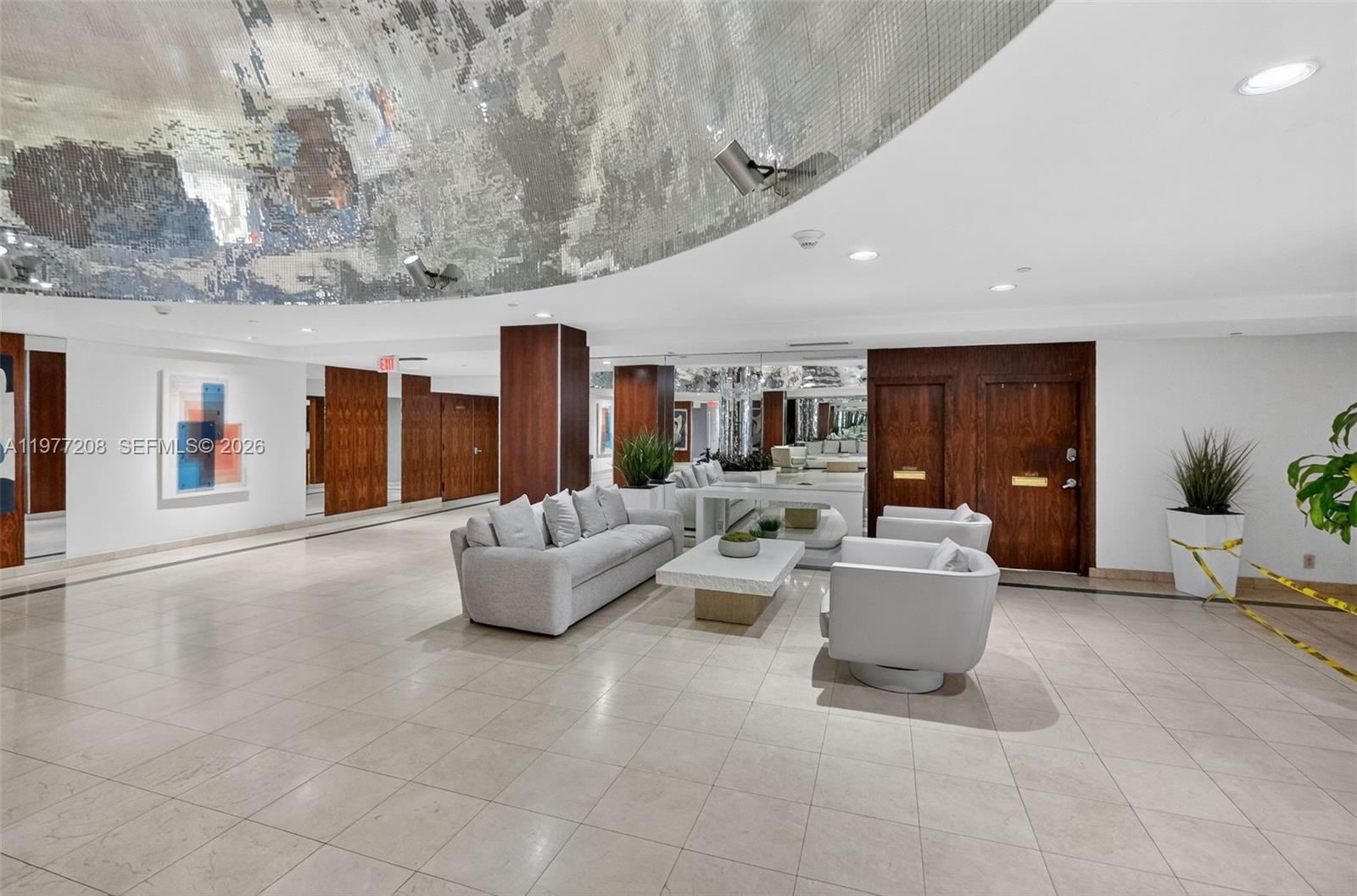 2655 Collins Ave #1407 Miami Beach, FL 33140