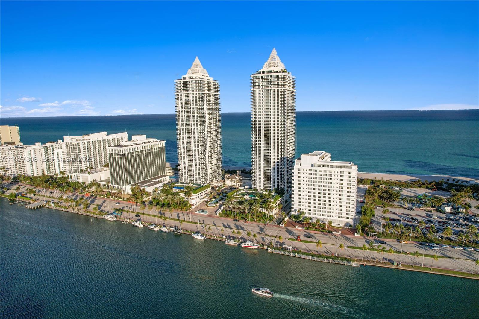 image Blue Diamond56