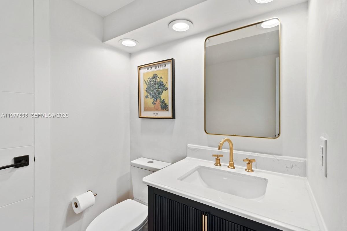 6902 N Kendall Dr #E403 Pinecrest, FL 33156