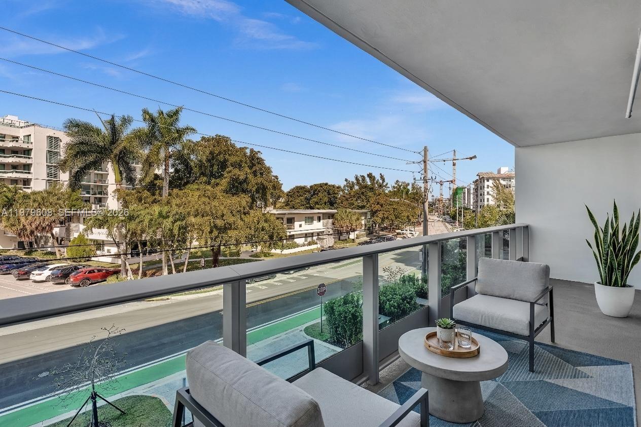 image La Baia Bay Harbor16