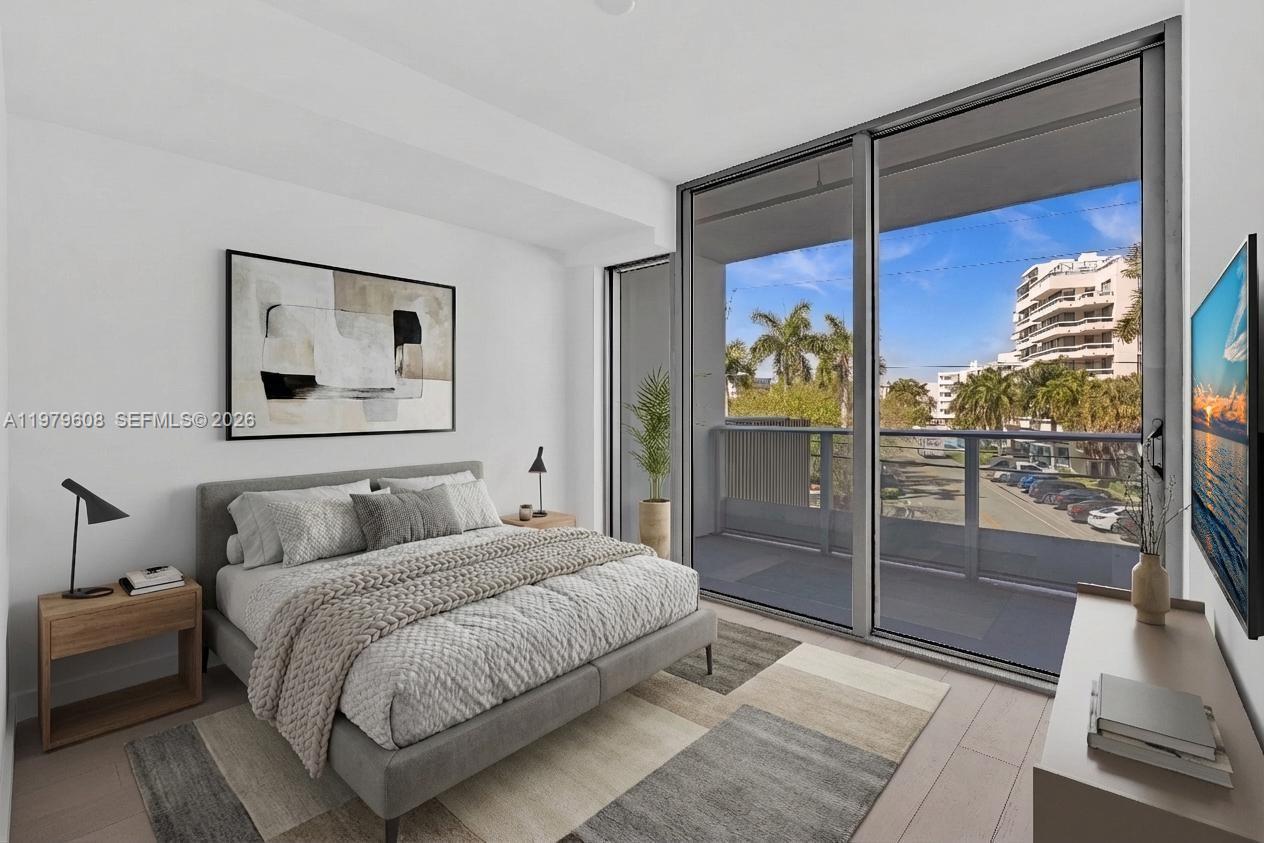 image La Baia Bay Harbor17