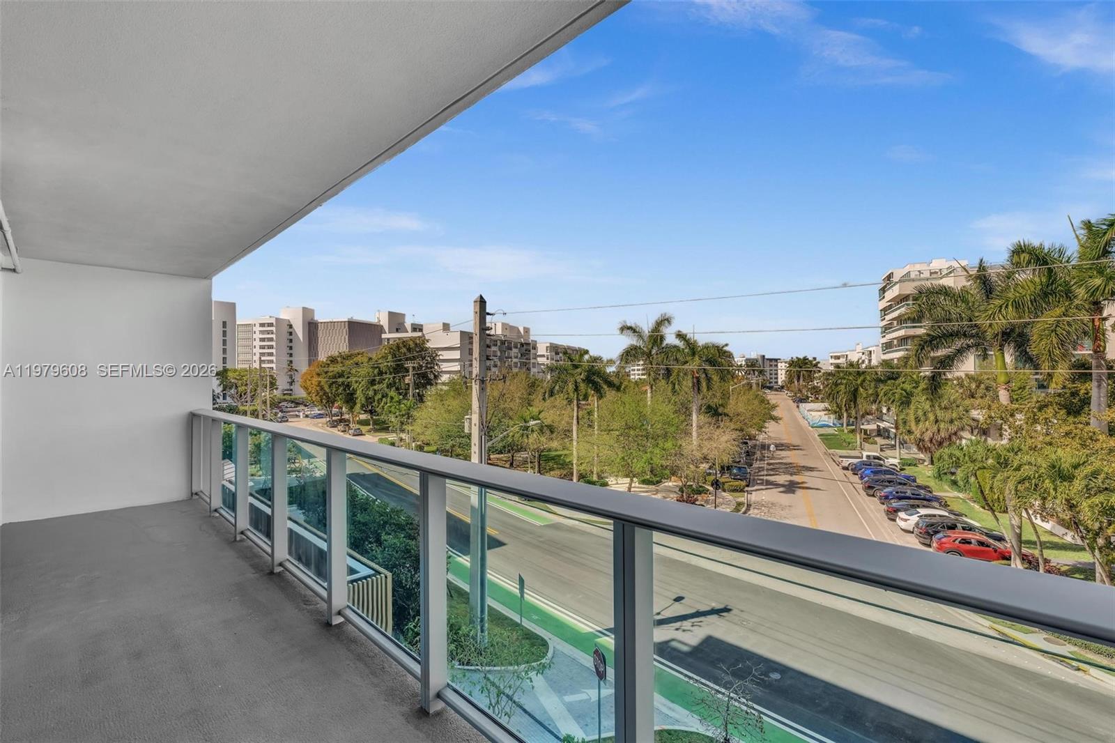 image La Baia Bay Harbor24