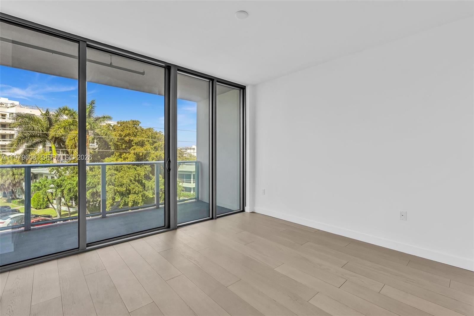 image La Baia Bay Harbor29