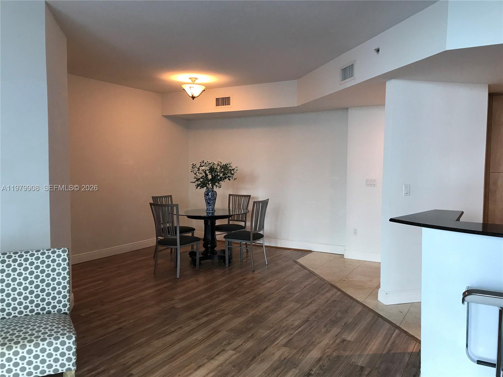 7900 Harbor Is Dr #523 North Bay Village, FL 33141