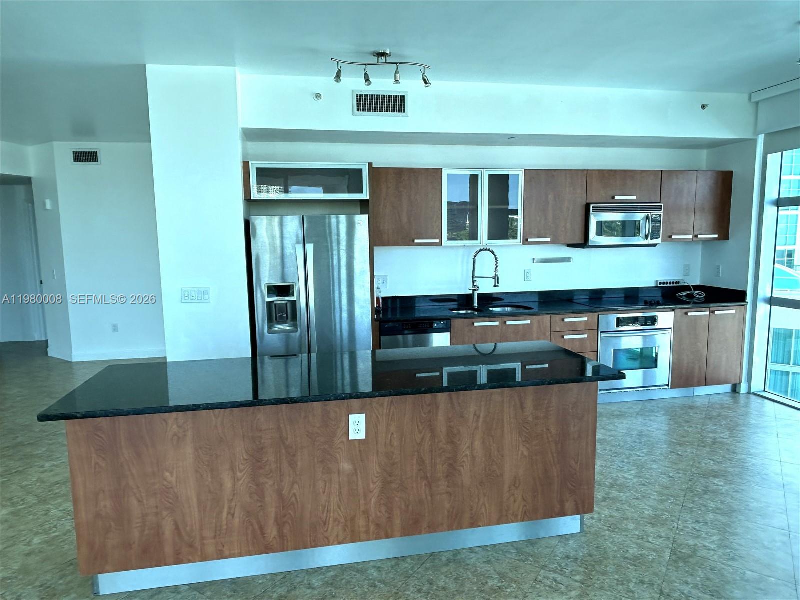 image The Atrium at Aventura6