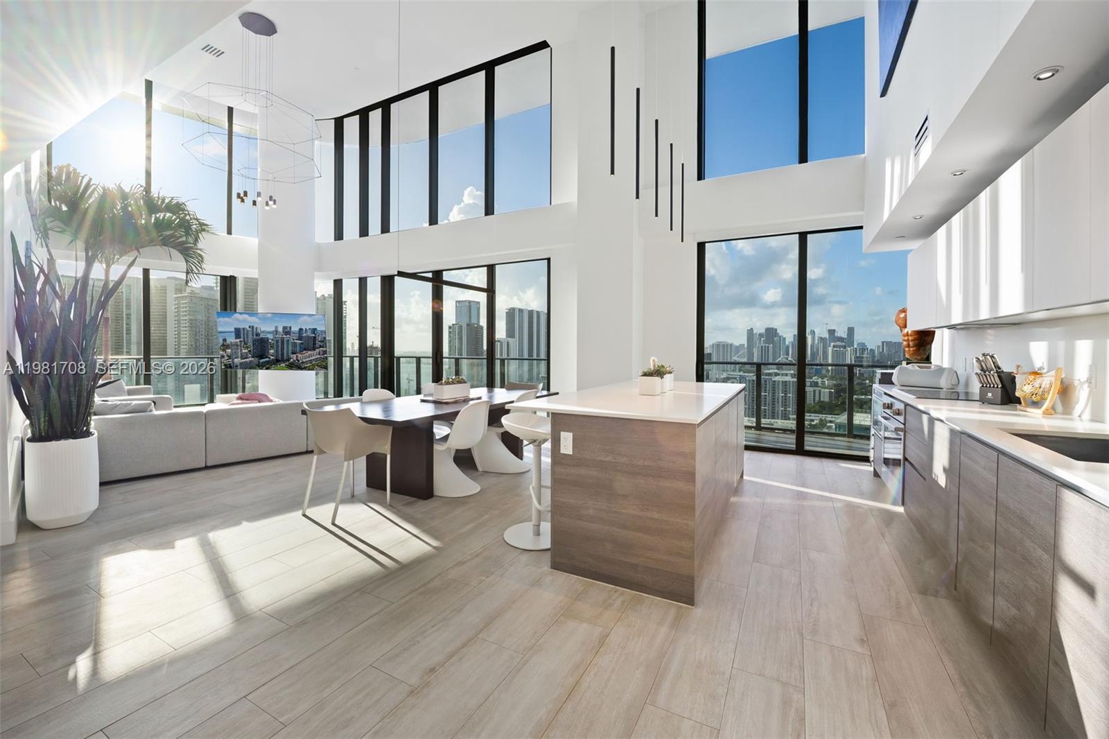 121 NE 34th St #PH3204 Miami, FL 33137