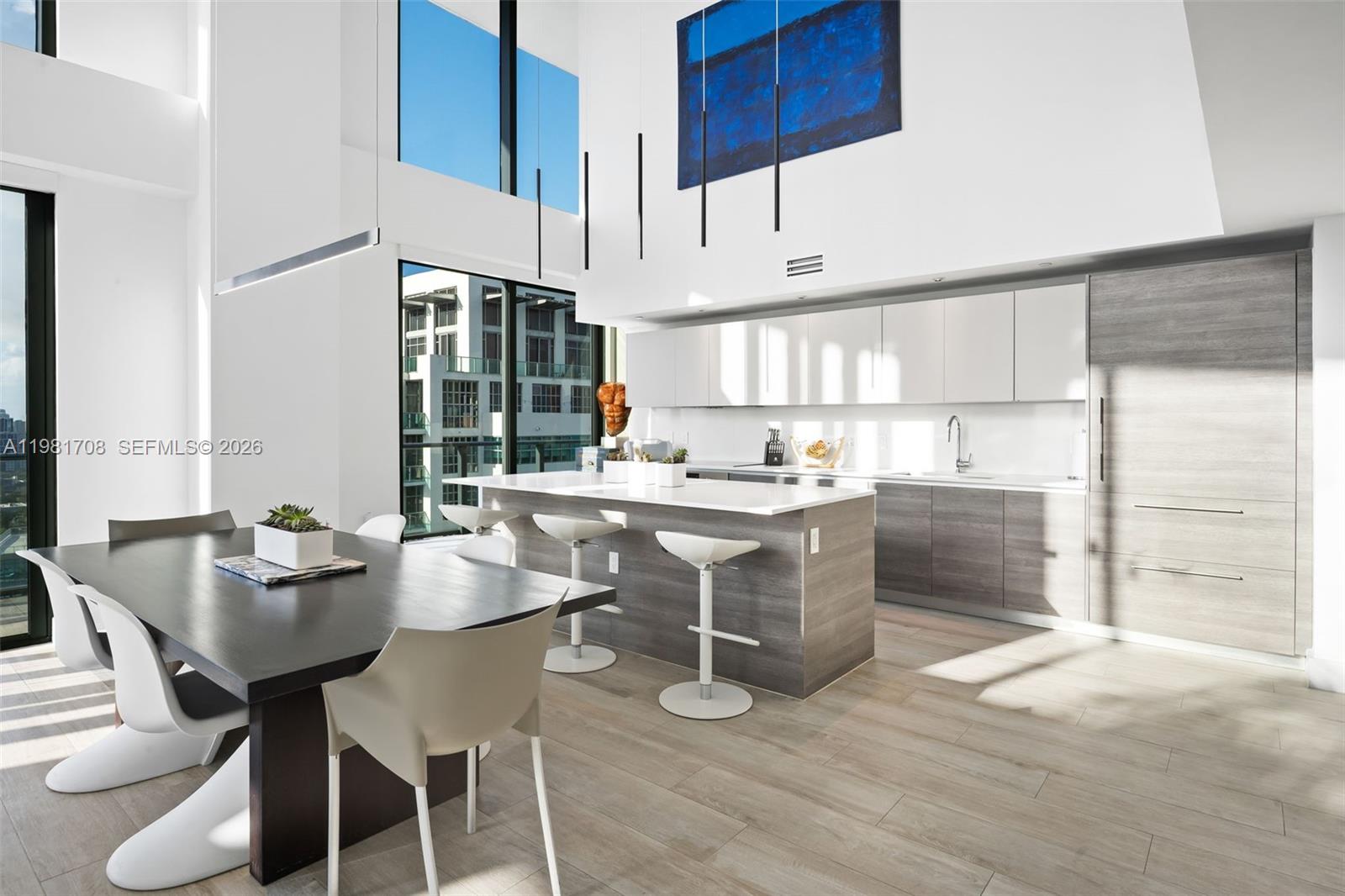 121 NE 34th St #PH3204 Miami, FL 33137