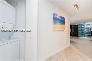45 SW 9th St #1701 Miami, FL 33130
