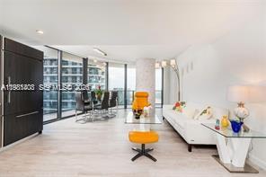 45 SW 9th St #1701 Miami, FL 33130