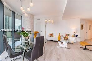 45 SW 9th St #1701 Miami, FL 33130