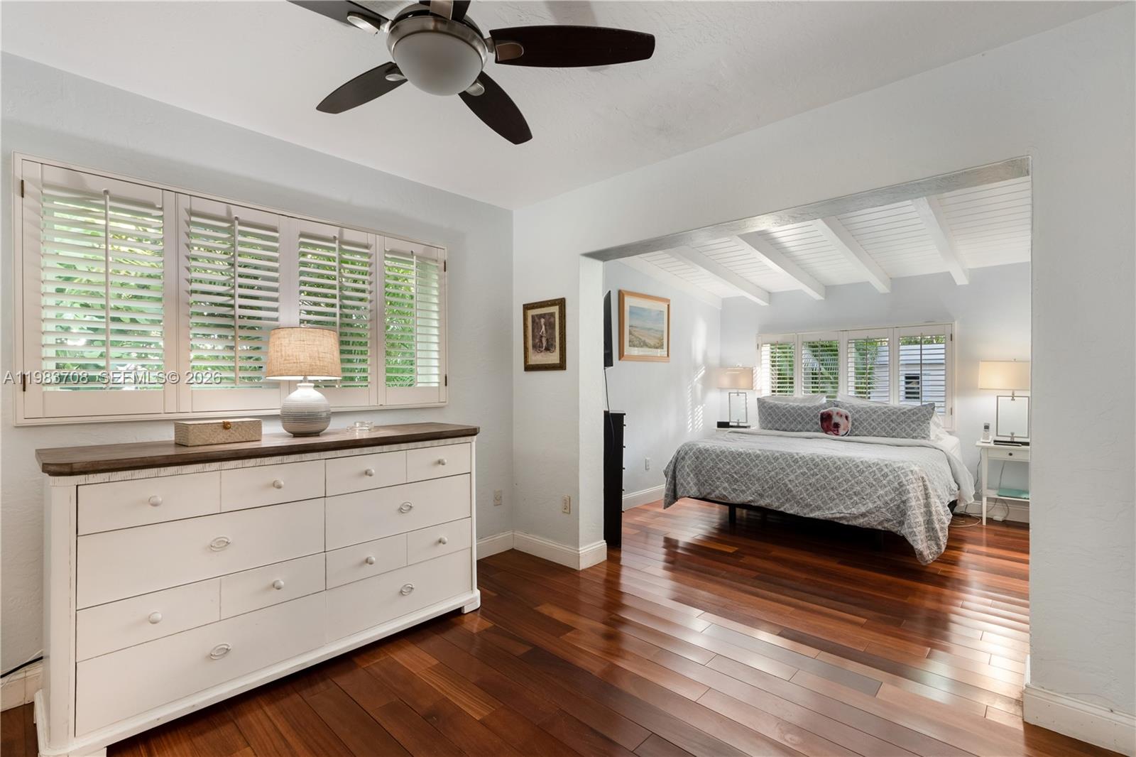 310 Greenwood Dr Key Biscayne, FL 33149