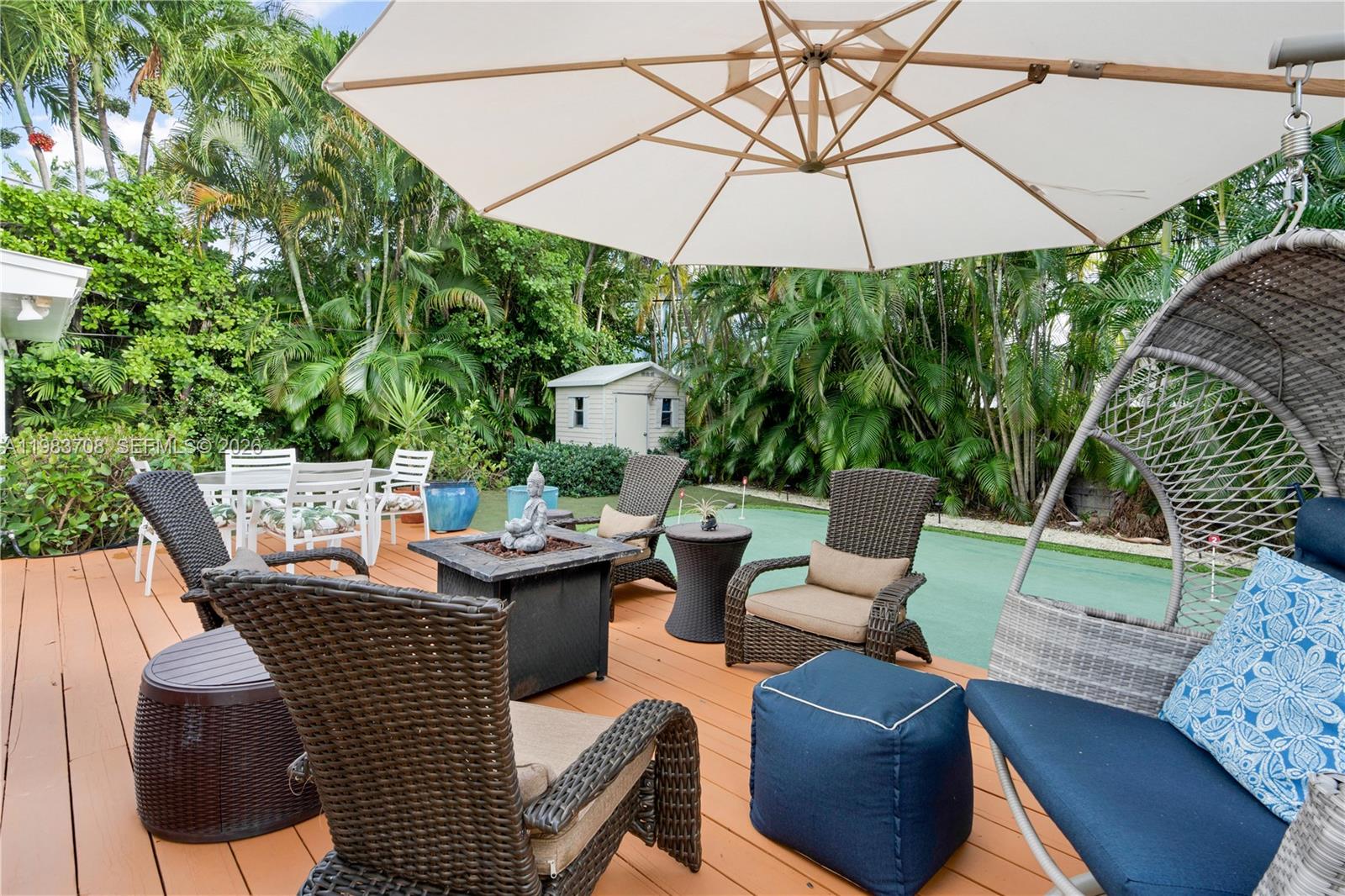 310 Greenwood Dr Key Biscayne, FL 33149