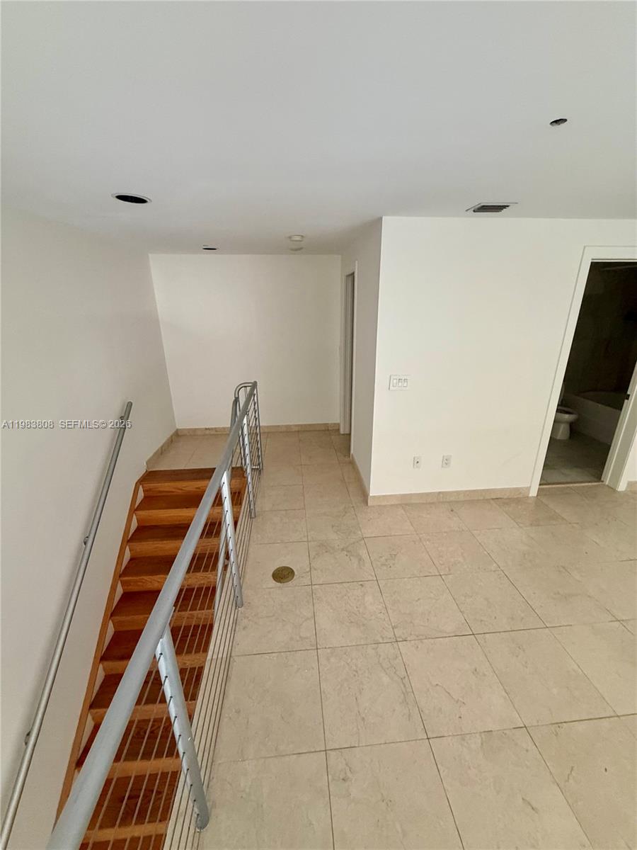 image 1060 Brickell - 105013