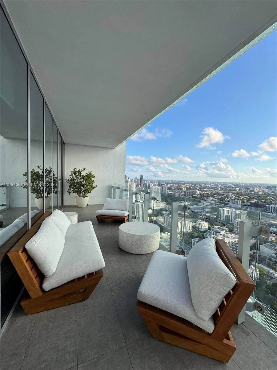 700 NE 26th Ter #5006 Miami, FL 33137