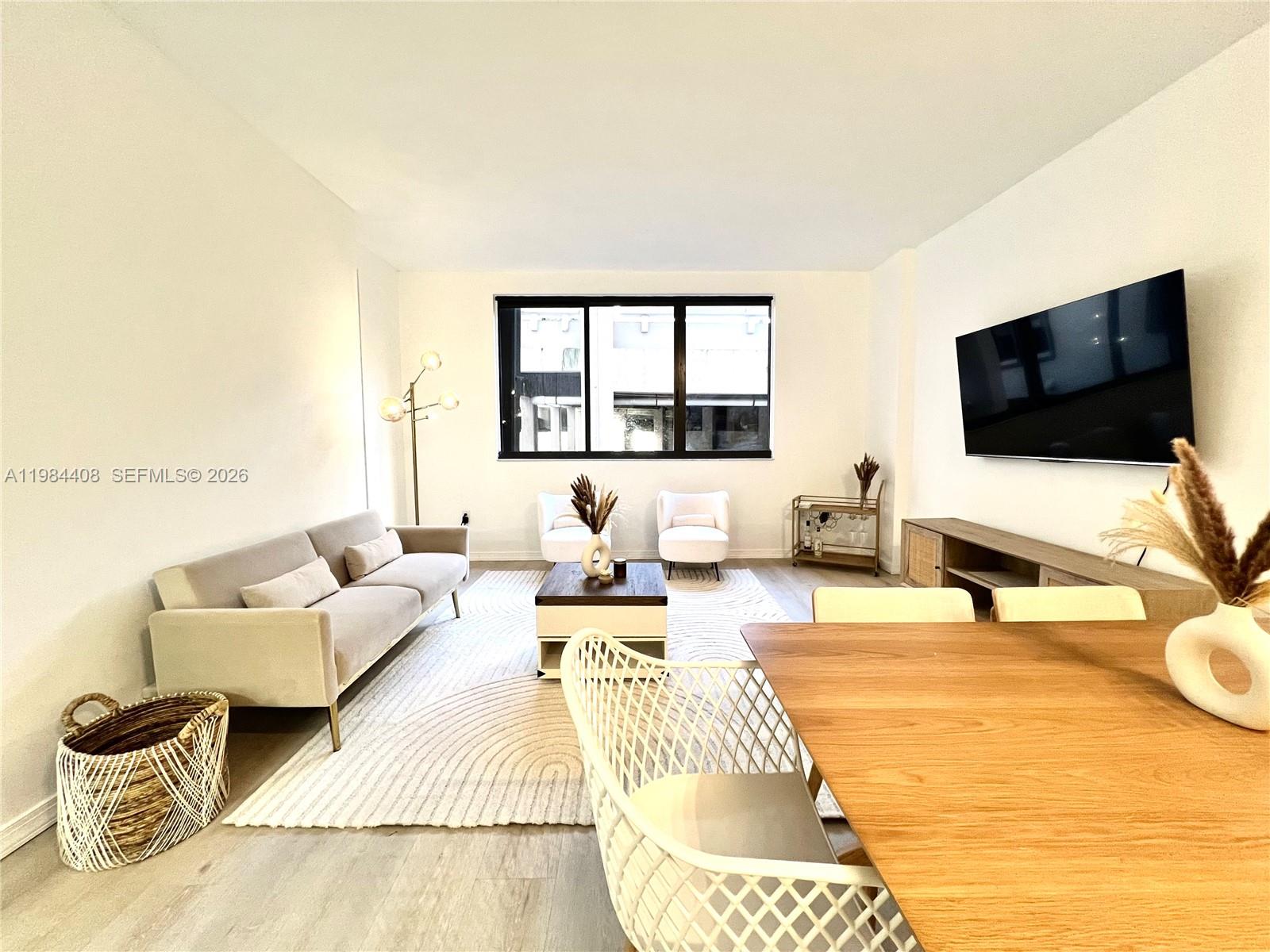 540 Brickell Key Dr #202 Miami, FL 33131