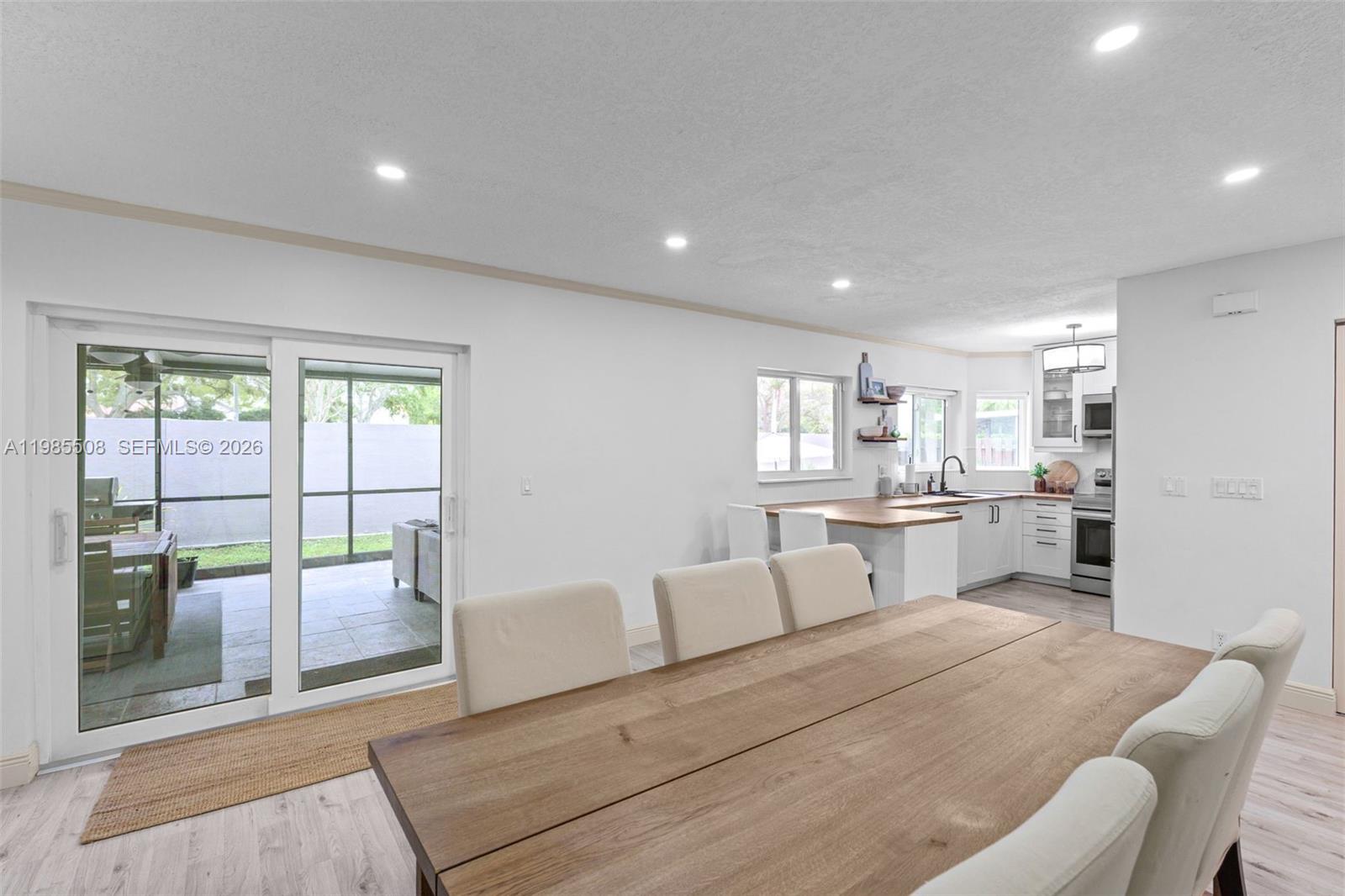 2590 N Rampart Way N Cooper City, FL 33026