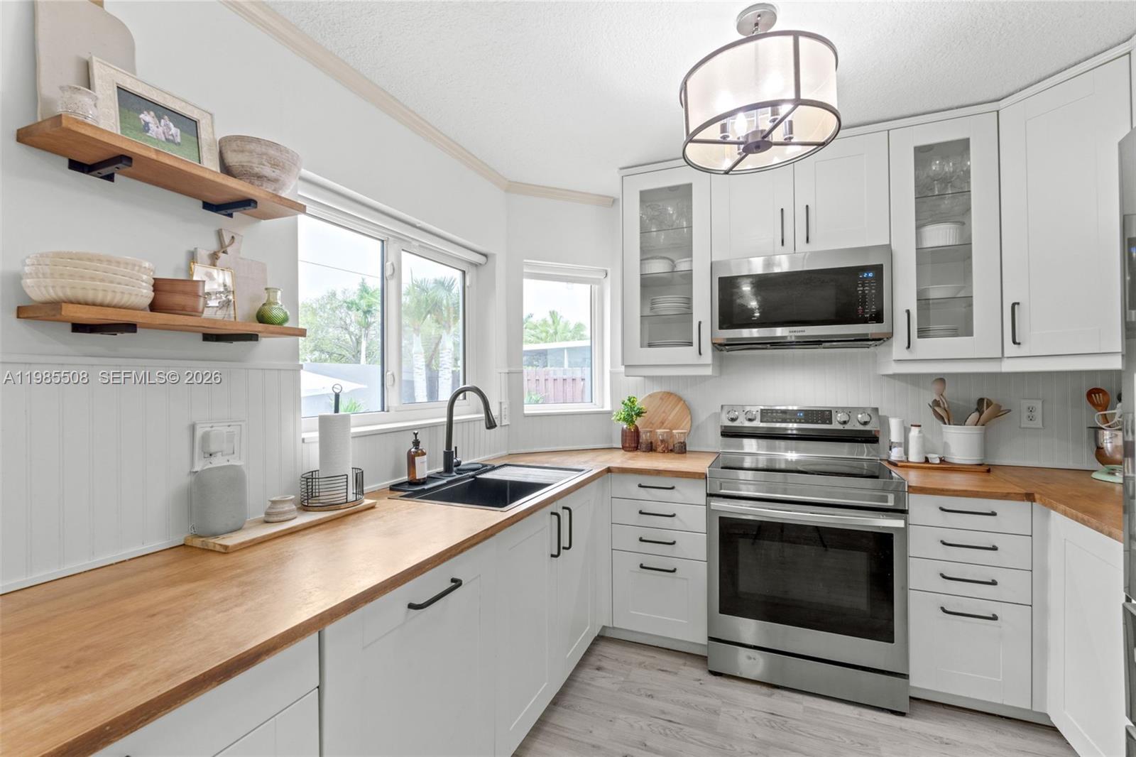 2590 N Rampart Way N Cooper City, FL 33026