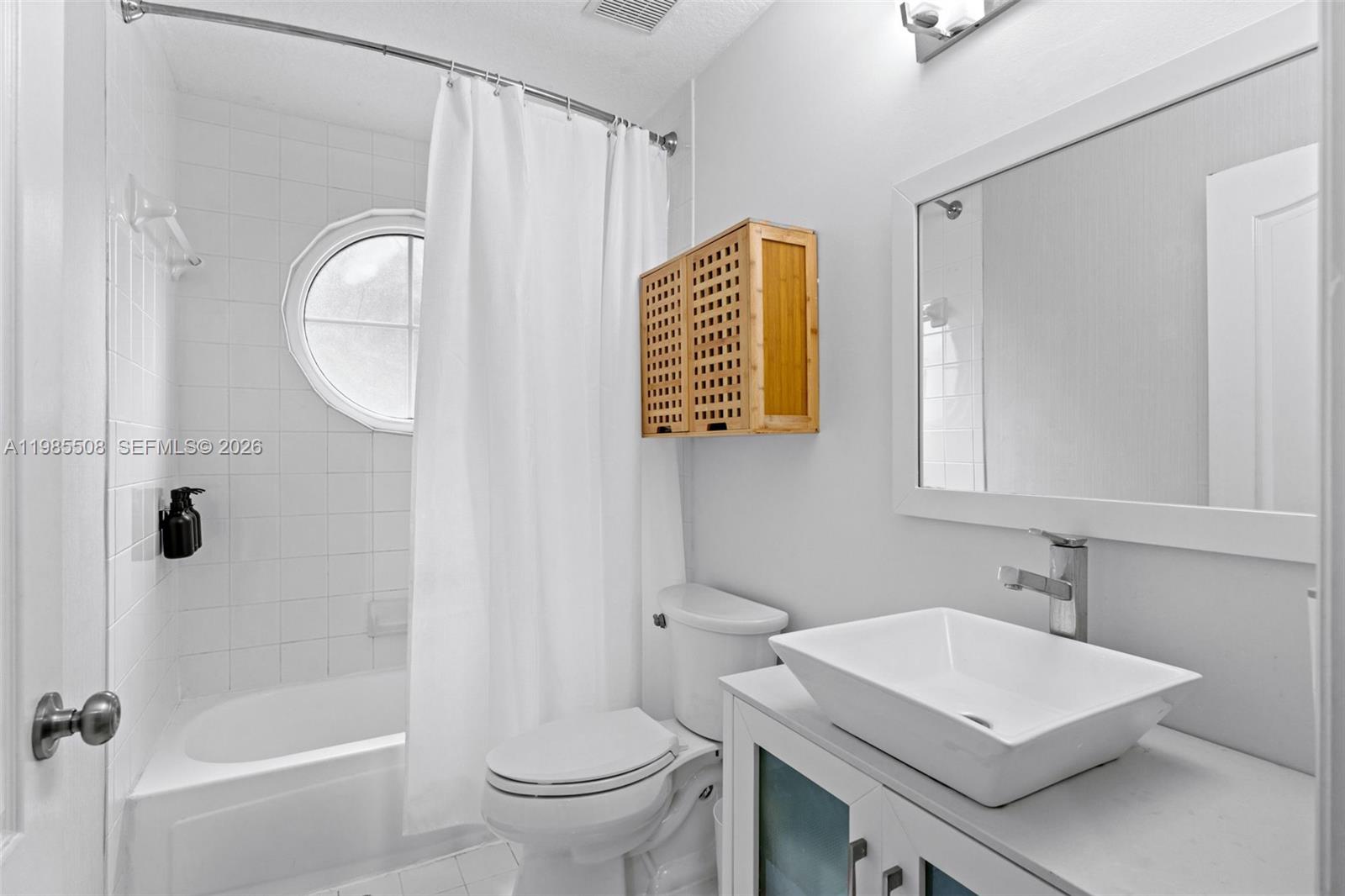 2590 N Rampart Way N Cooper City, FL 33026