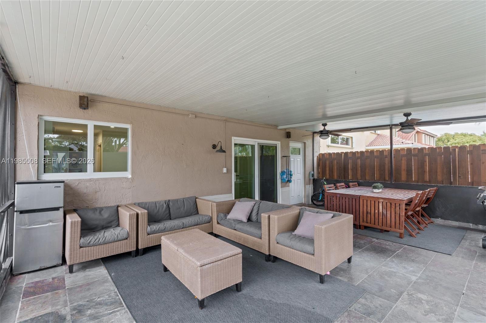 2590 N Rampart Way N Cooper City, FL 33026