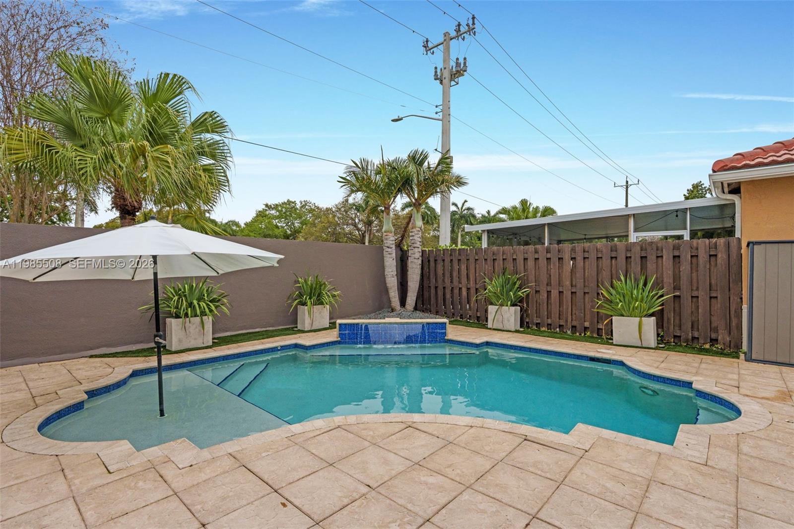 2590 N Rampart Way N Cooper City, FL 33026