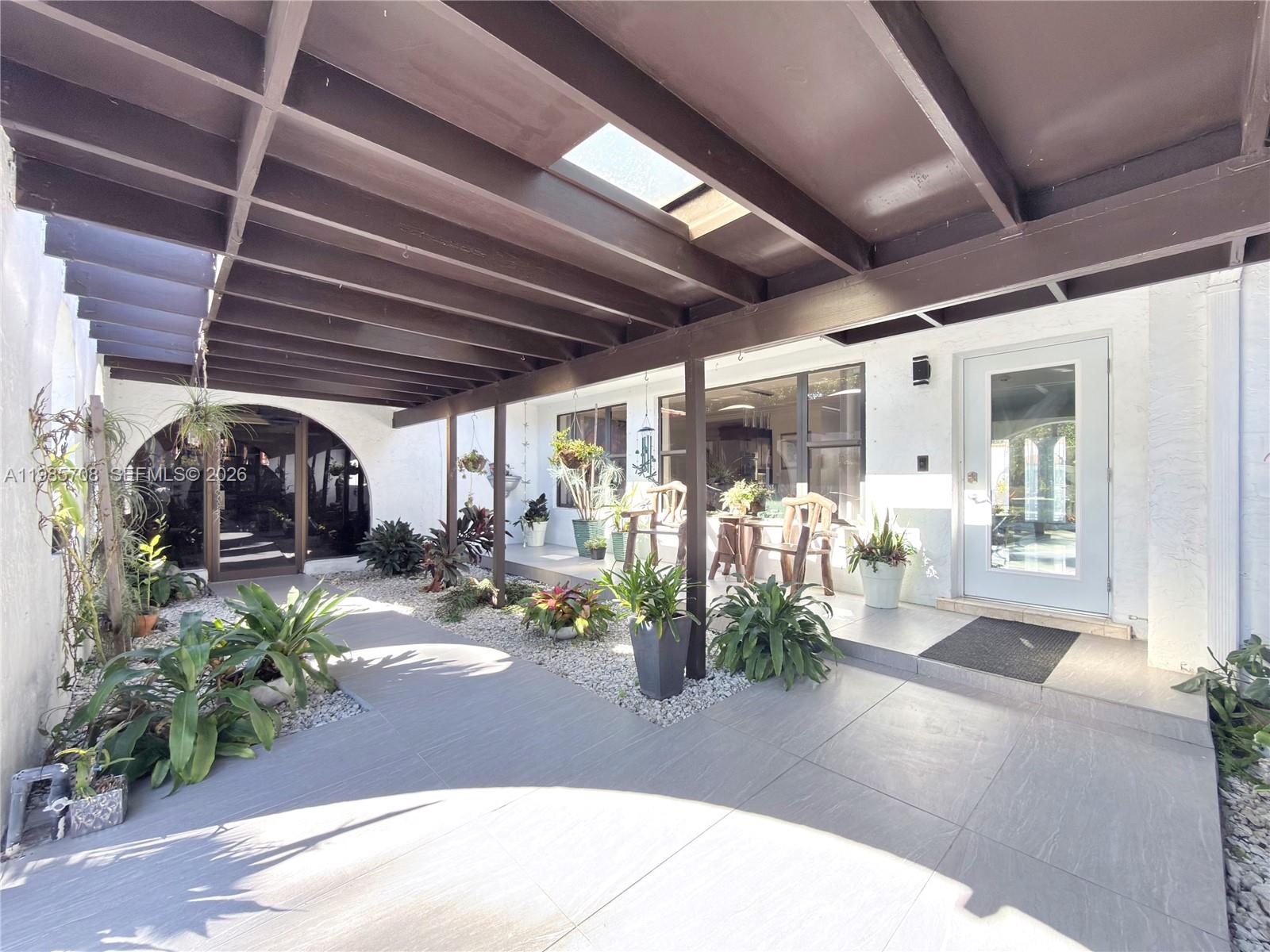 7925 SW 124th St Pinecrest, FL 33156