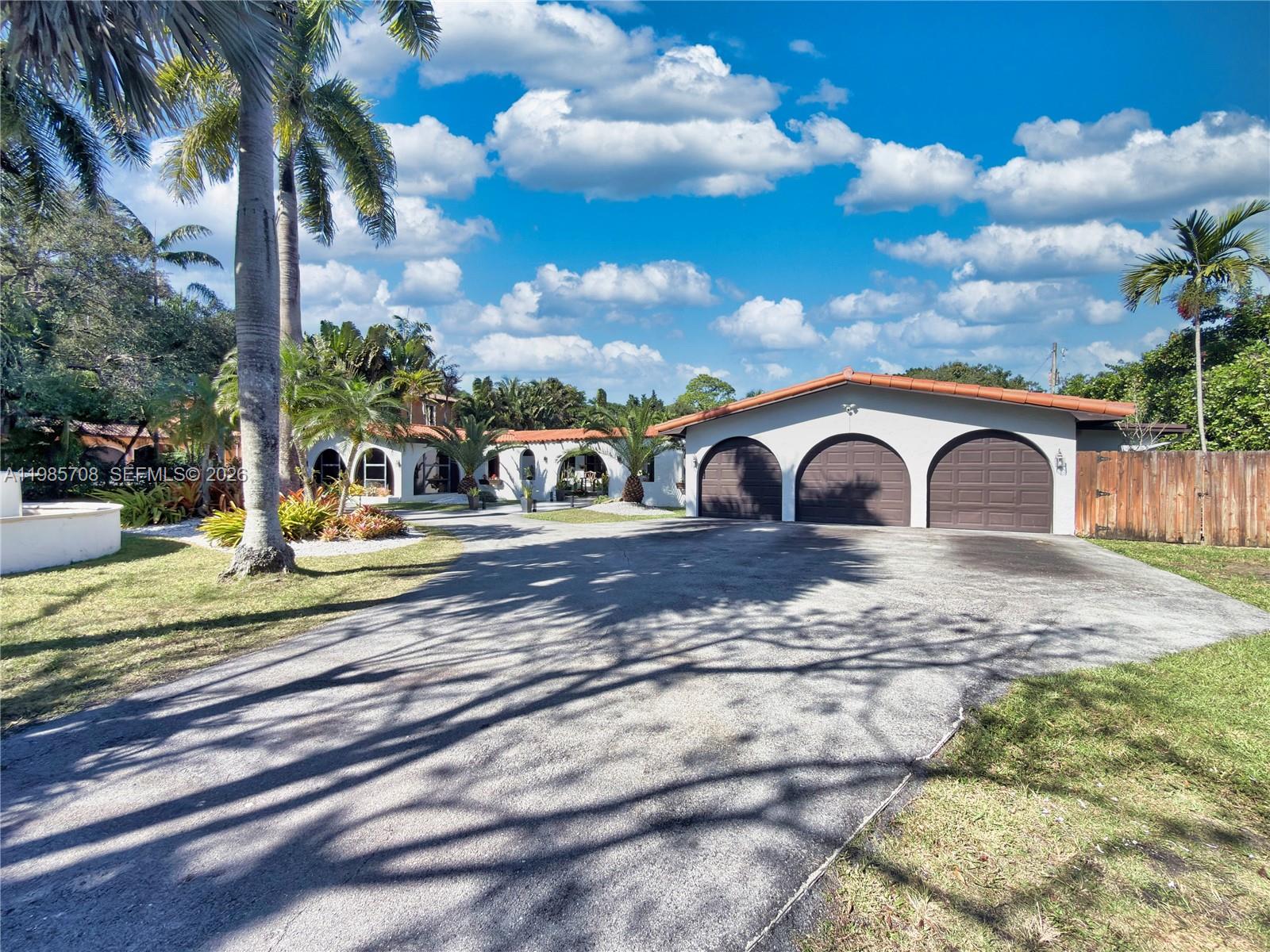 7925 SW 124th St Pinecrest, FL 33156