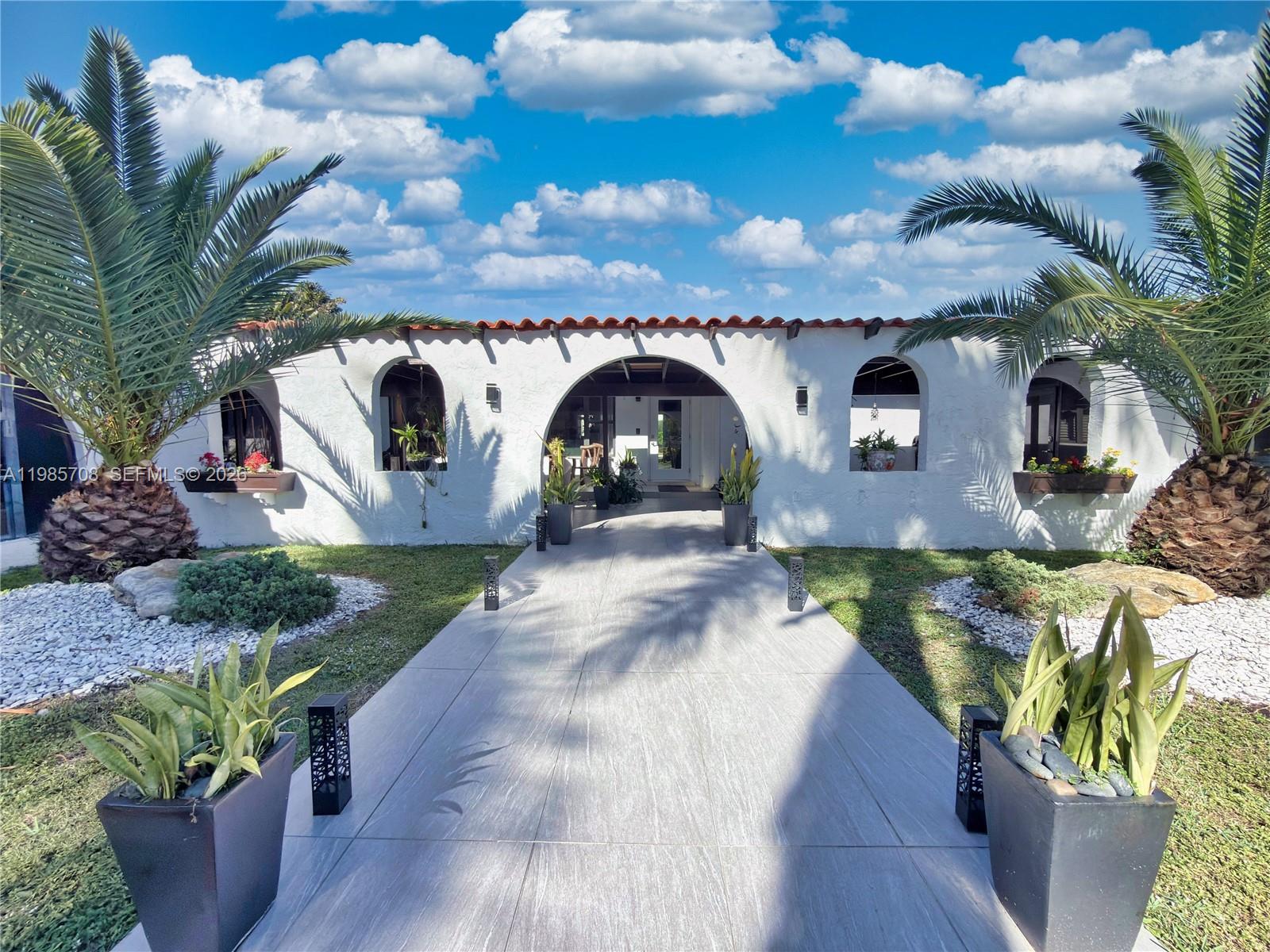 7925 SW 124th St Pinecrest, FL 33156