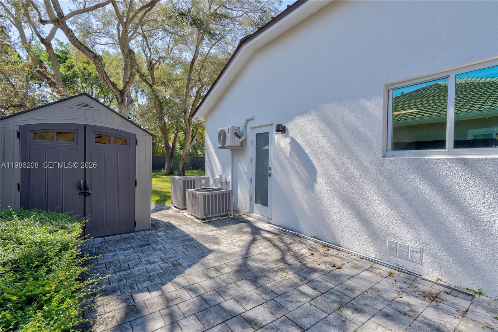 7330 SW 165th St Palmetto Bay, FL 33157