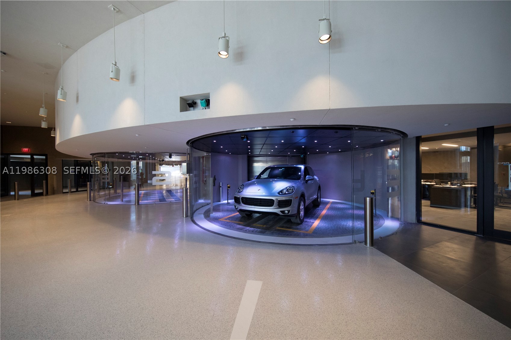 image Porsche Design Tower48