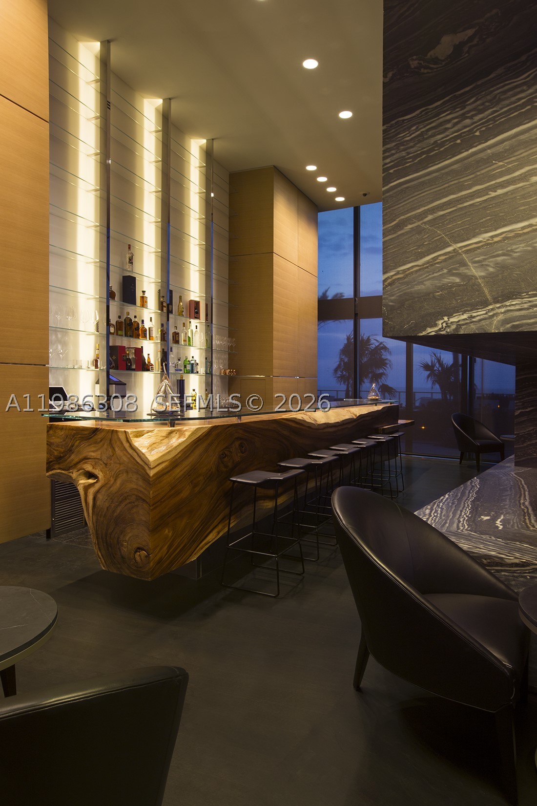 image Porsche Design Tower52