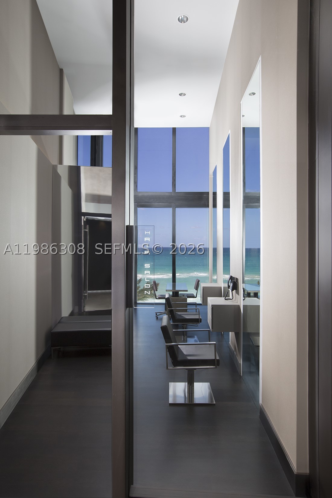 image Porsche Design Tower59