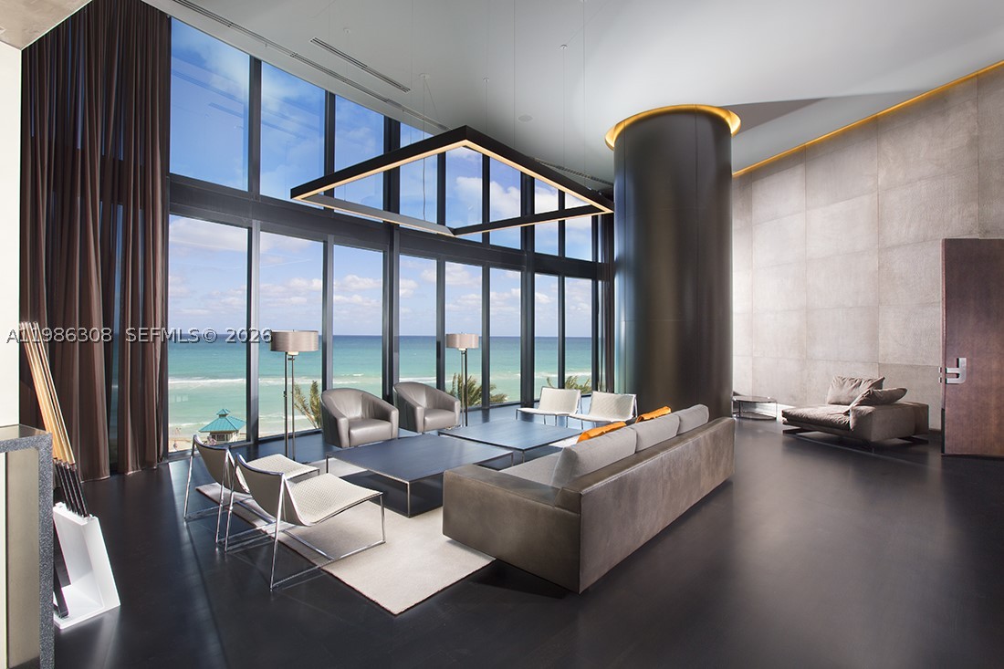image Porsche Design Tower61