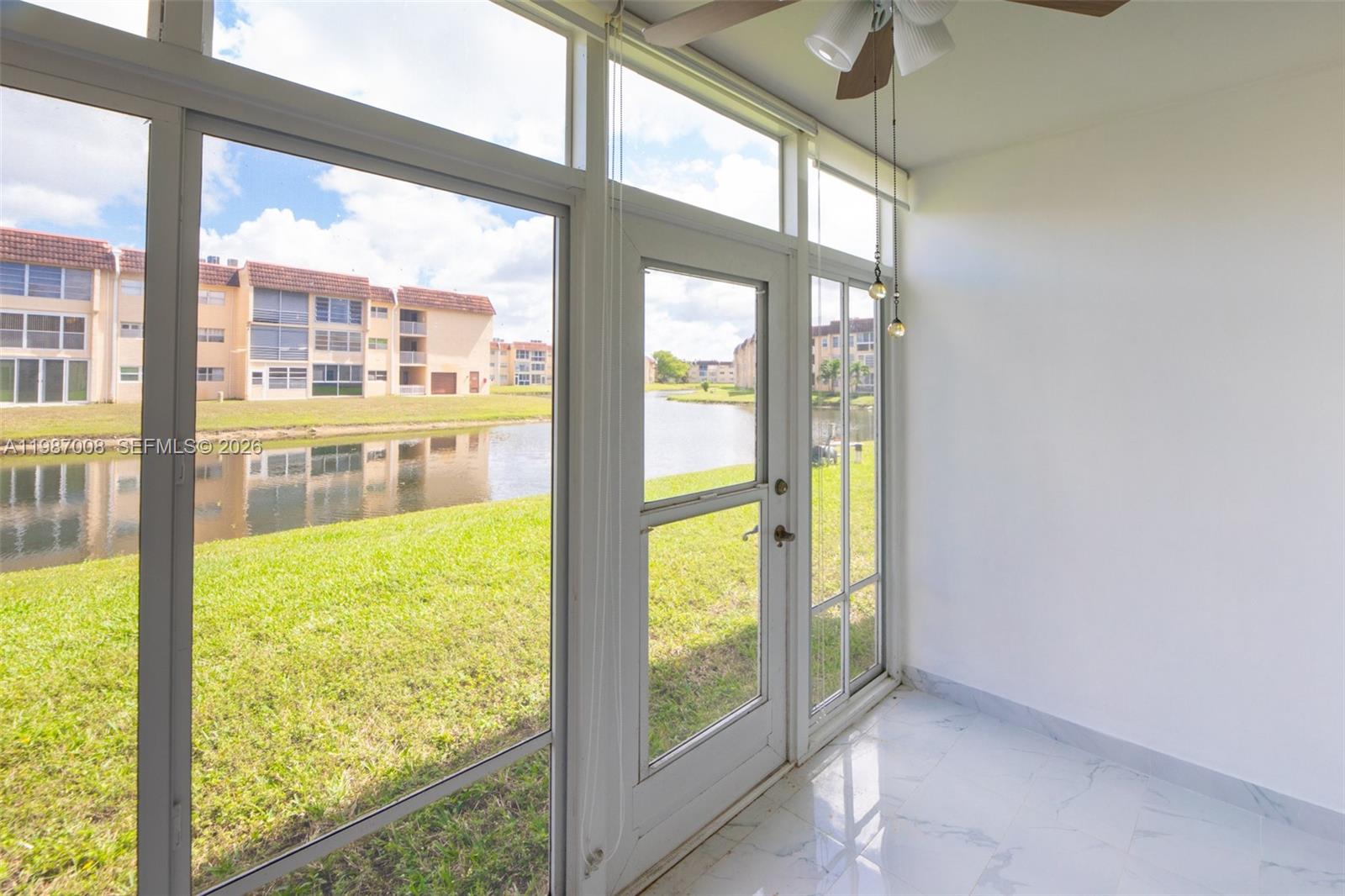 8951 Sunrise Lks Blvd #105 Sunrise, FL 33322